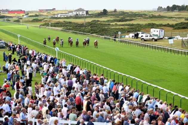 Races pub opens at 11am