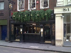 The Clarence - A Child Friendly Pub Serving Food With Wifi In Mayfair.